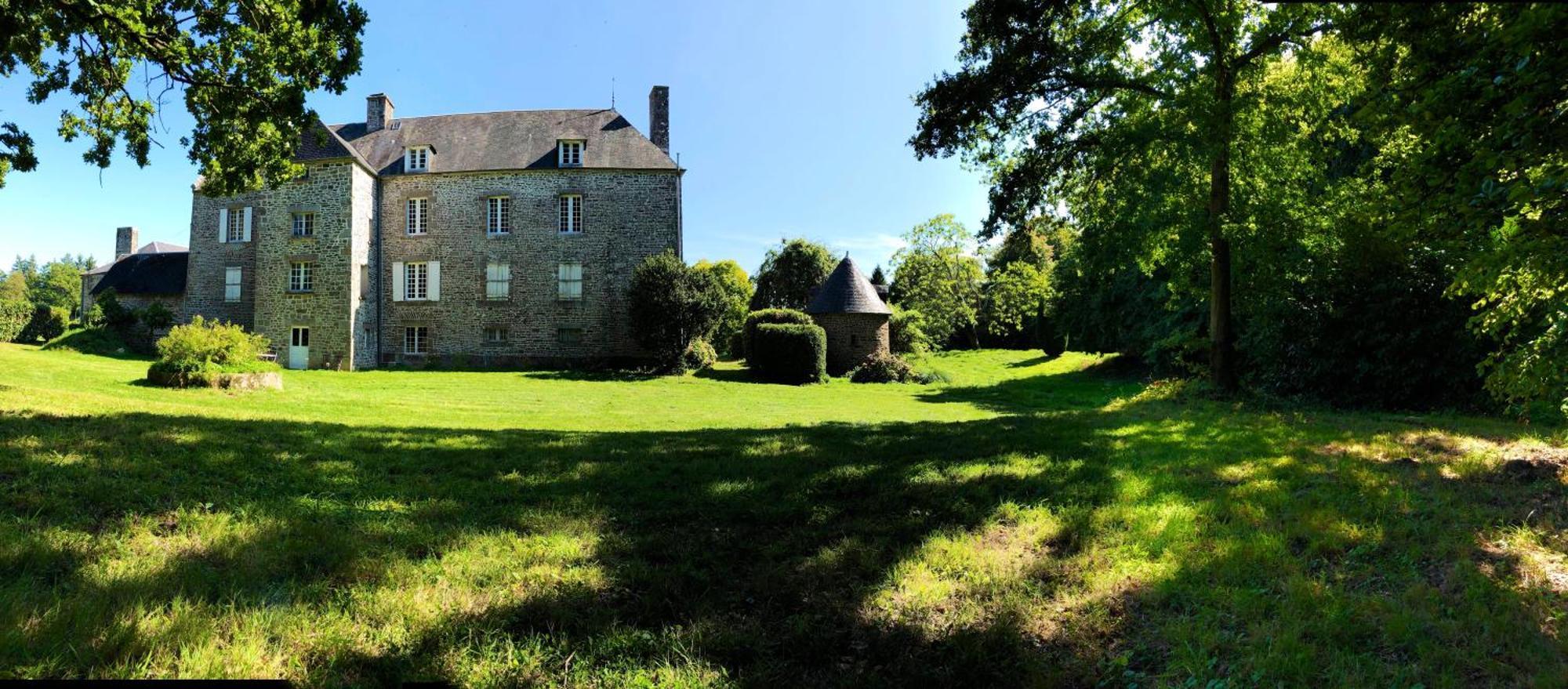 Château d'Isigny chambres d'Hôtes de charme près du Mont-Saint-Michel et de la Bretagne Isigny-le-Buat Extérieur photo
