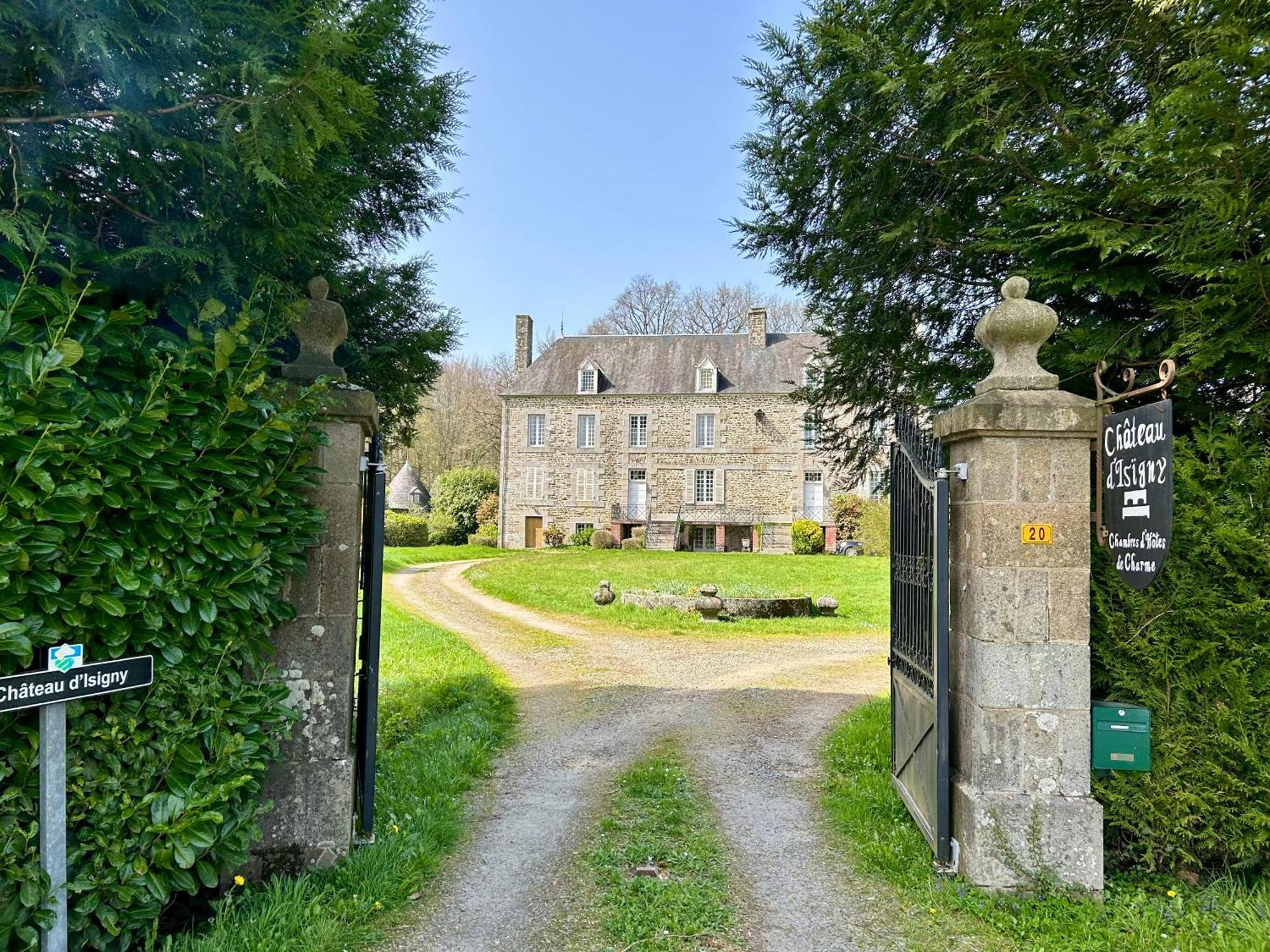 Château d'Isigny chambres d'Hôtes de charme près du Mont-Saint-Michel et de la Bretagne Isigny-le-Buat Extérieur photo